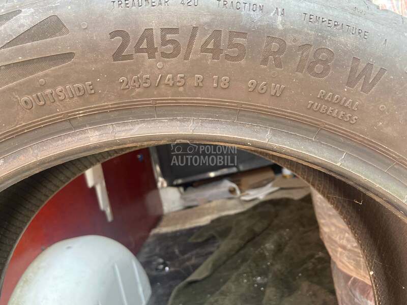 Continental 245/45 R18 Letnja