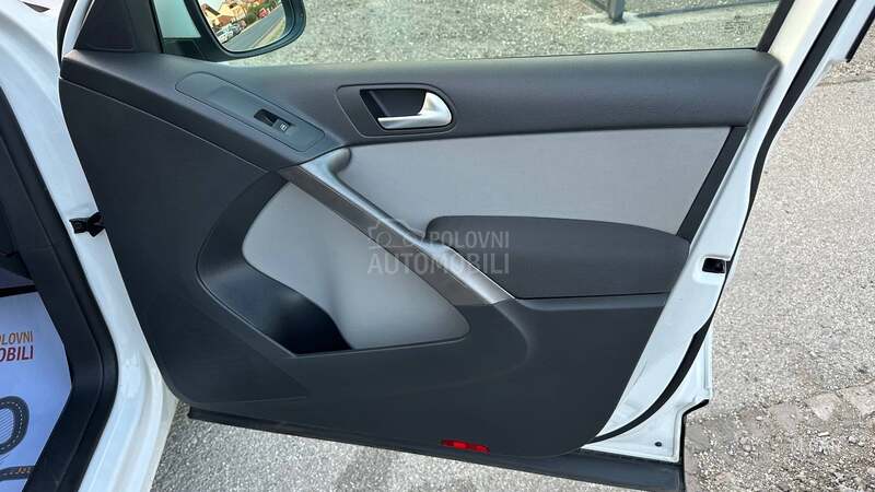 Volkswagen Tiguan SALONSKO STANJE