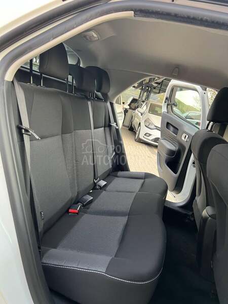 Citroen C4 Cactus FEEL 1.5 HDi 100