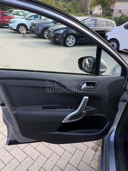 DS 4 1.6 HDi 120