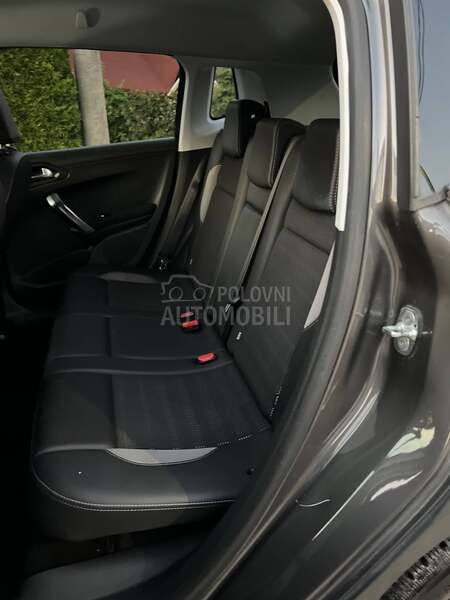 Peugeot 2008 ALLURE 1.5HDi 100