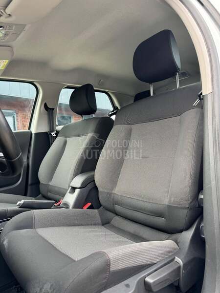 Citroen C4 Cactus FEEL 1.5 HDi 100