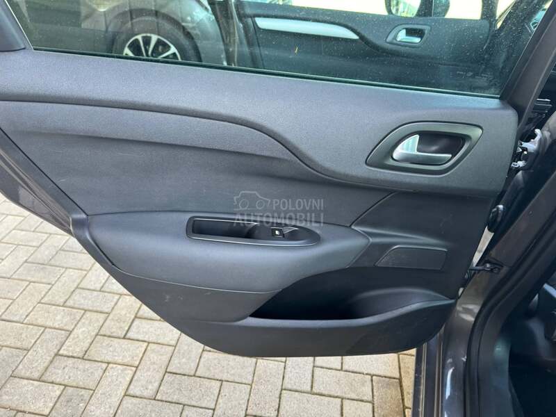 Citroen C4 1.6HDi 120 MILLENIUM