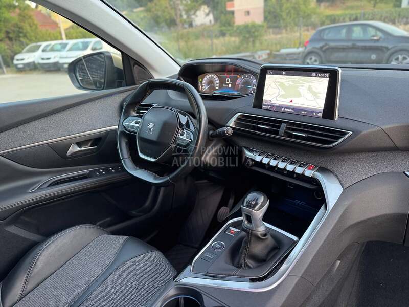 Peugeot 3008 ALLURE BUSINESS