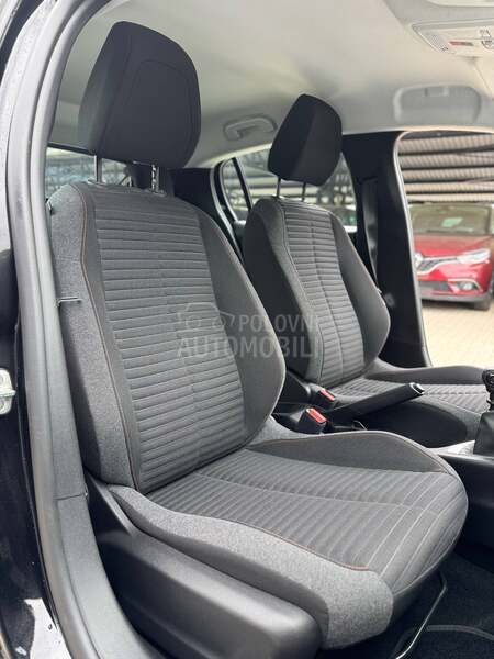 Peugeot 208 BUSINESS 1.5 HDi