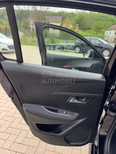 Peugeot 208 BUSINESS 1.5 HDi