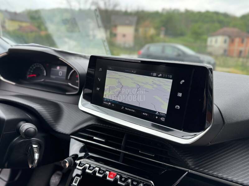 Peugeot 208 BUSINESS 1.5 HDi