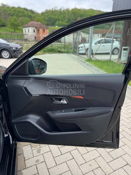 Peugeot 208 BUSINESS 1.5 HDi