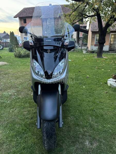 Yamaha X max