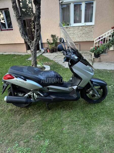 Yamaha X max