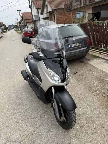 Yamaha X max