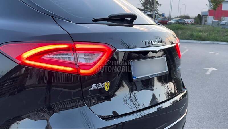 Maserati Levante SQ4