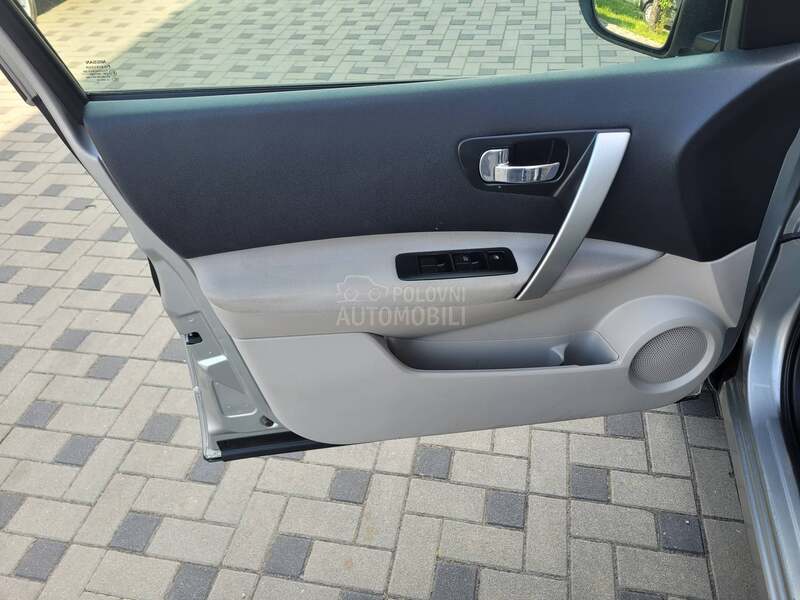 Nissan Qashqai 2.0