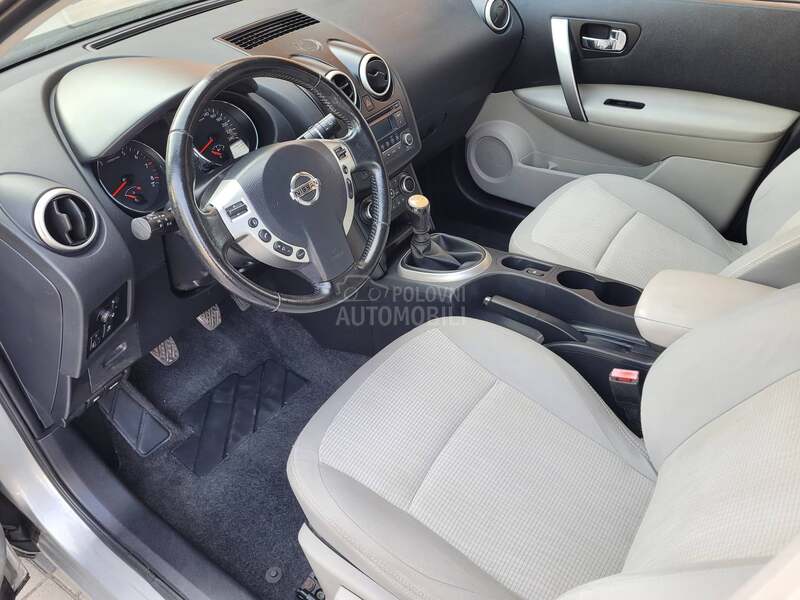 Nissan Qashqai 2.0