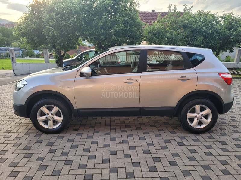 Nissan Qashqai 2.0