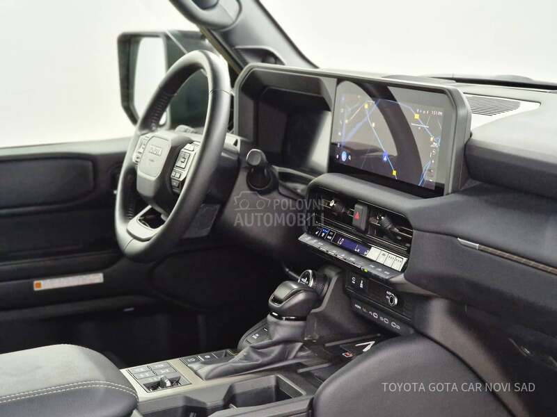 Toyota Land Cruiser Premium