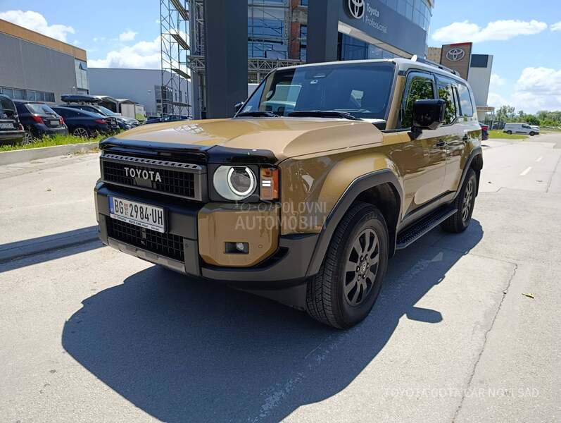 Toyota Land Cruiser Premium