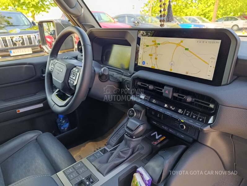 Toyota Land Cruiser Premium