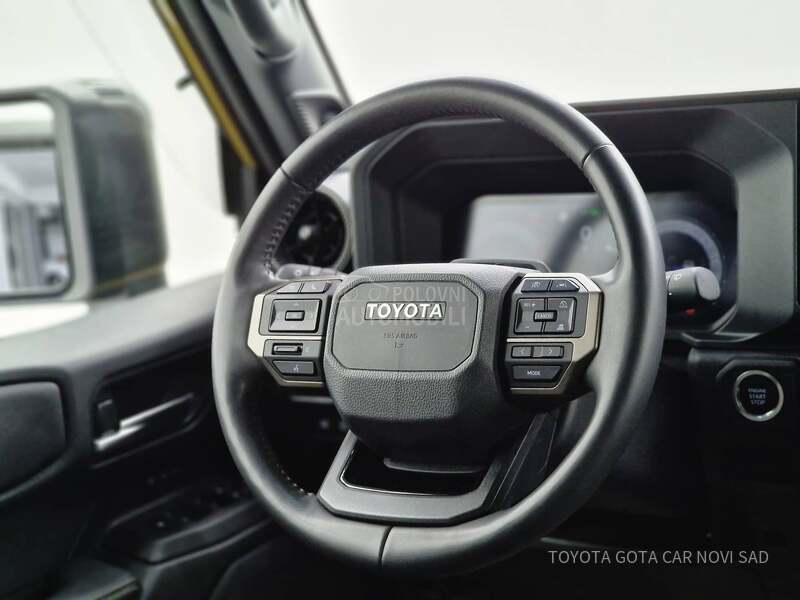 Toyota Land Cruiser Premium