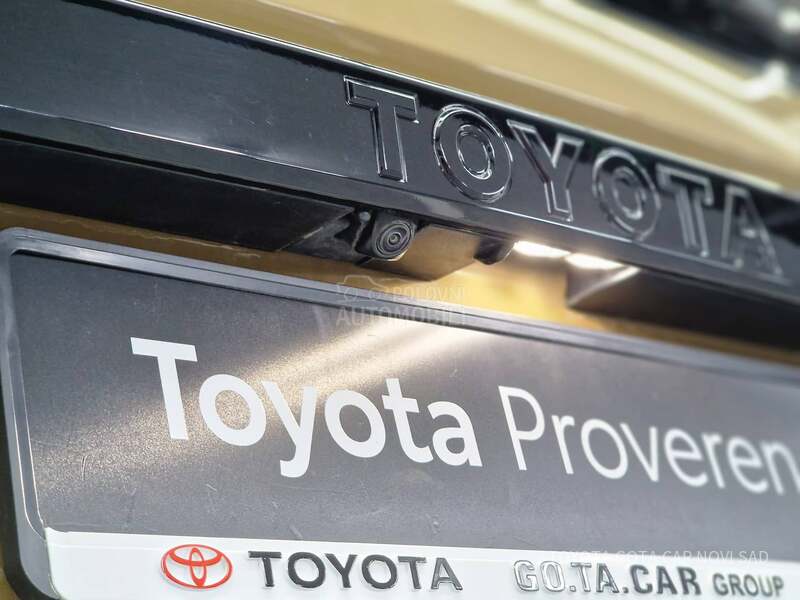 Toyota Land Cruiser Premium