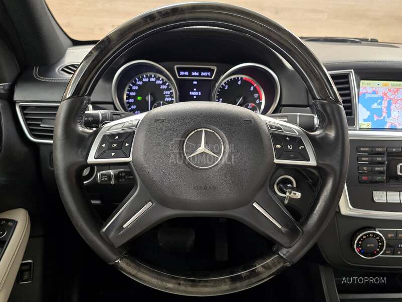 Mercedes Benz ML 350 d DESIGNO airmatic
