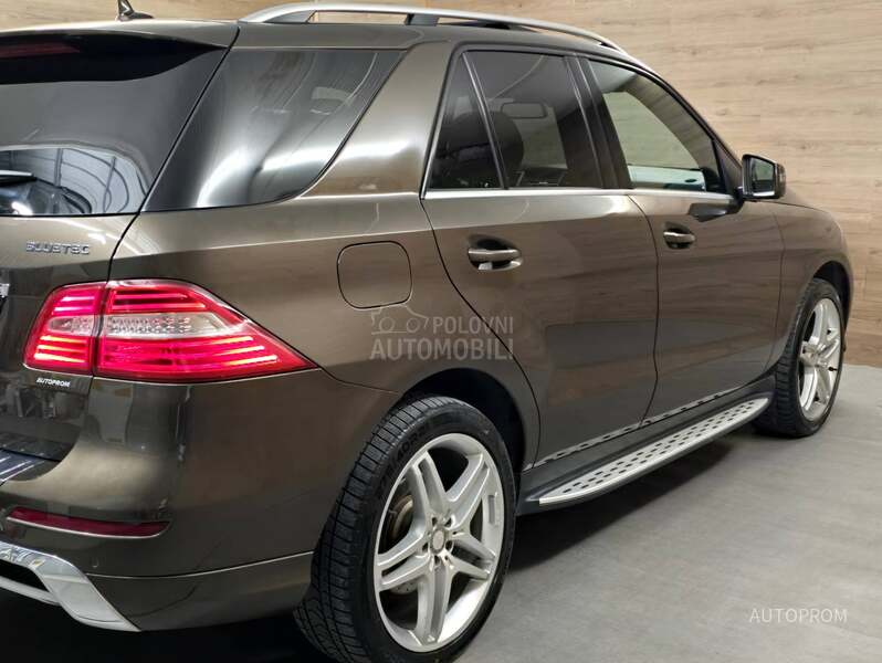 Mercedes Benz ML 350 d DESIGNO airmatic