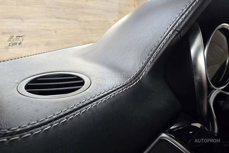 Mercedes Benz ML 350 d DESIGNO airmatic