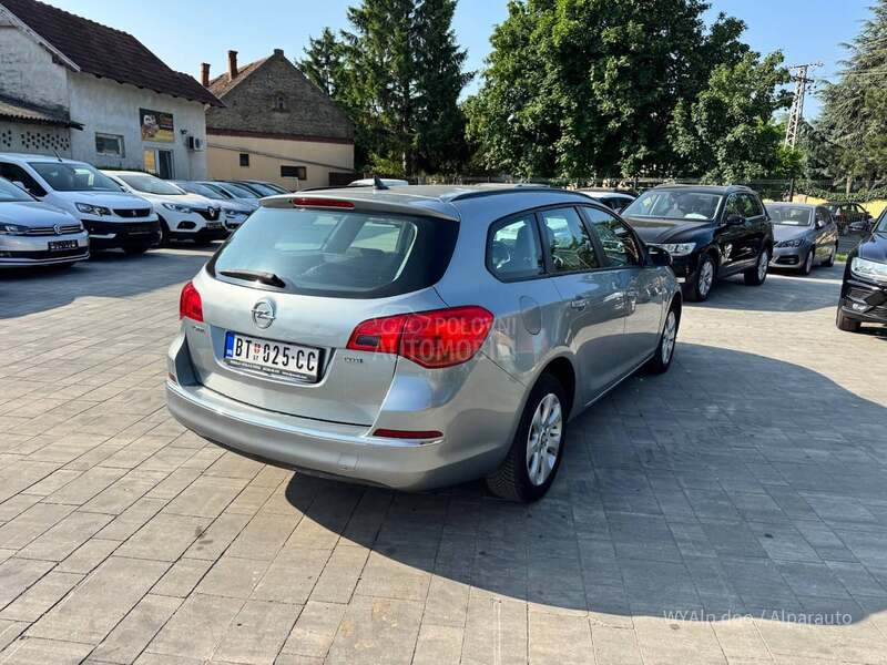 Opel Astra J 1.6 cdti