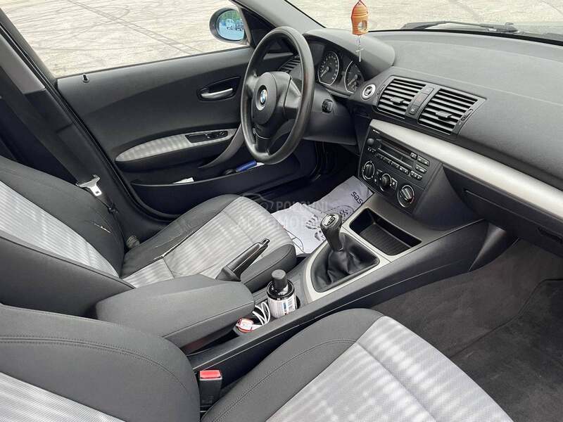 BMW 118 