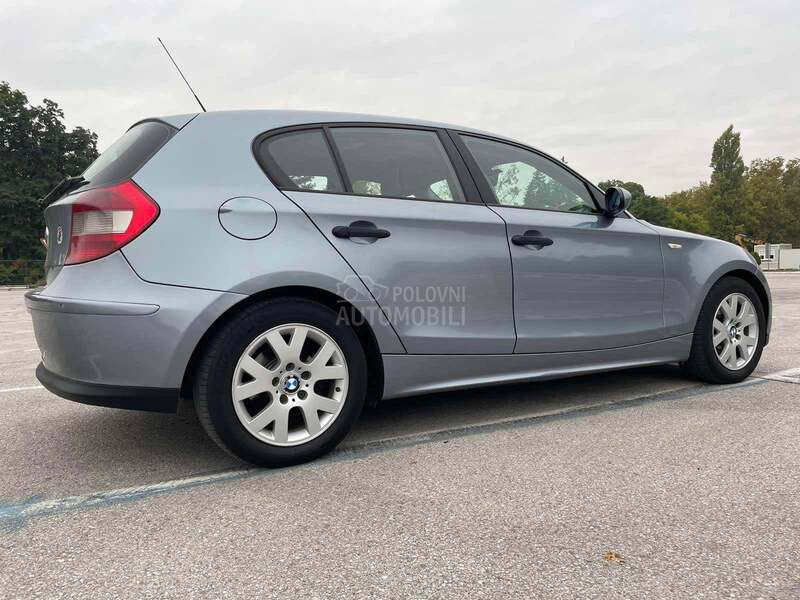 BMW 118 