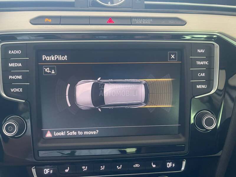 Volkswagen Passat B8 2.0 DSG HIGHLINE