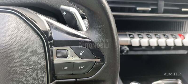 Peugeot 3008 1.5/BluHDI/ACTIV/NOV