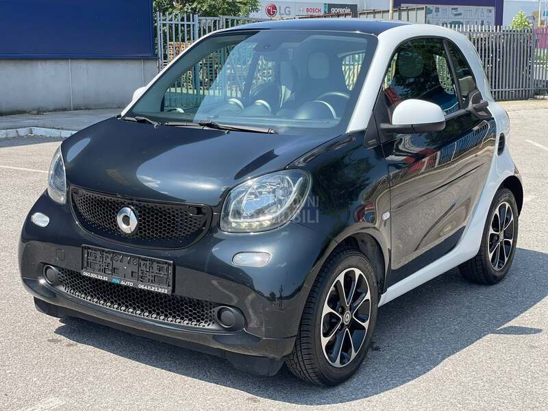 Smart ForTwo AUT/NAV/PANO/PDC