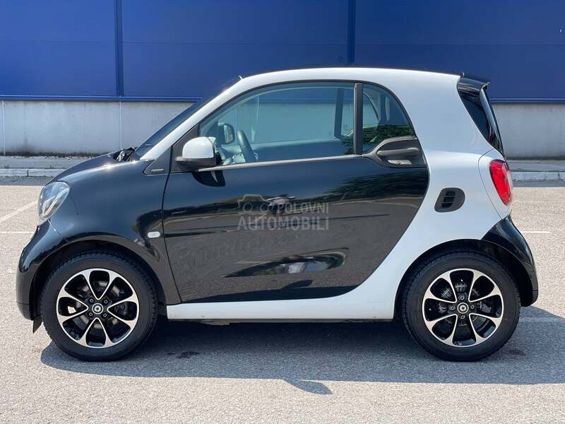 Smart ForTwo AUT/NAV/PANO/PDC
