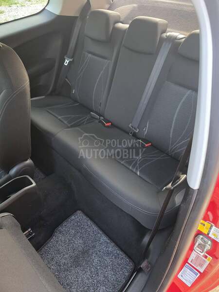 Peugeot 208 Nov Nov
