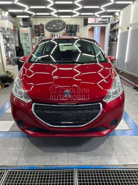 Peugeot 208 Nov Nov