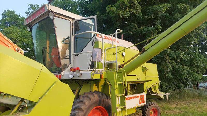 Claas Dominator 68s