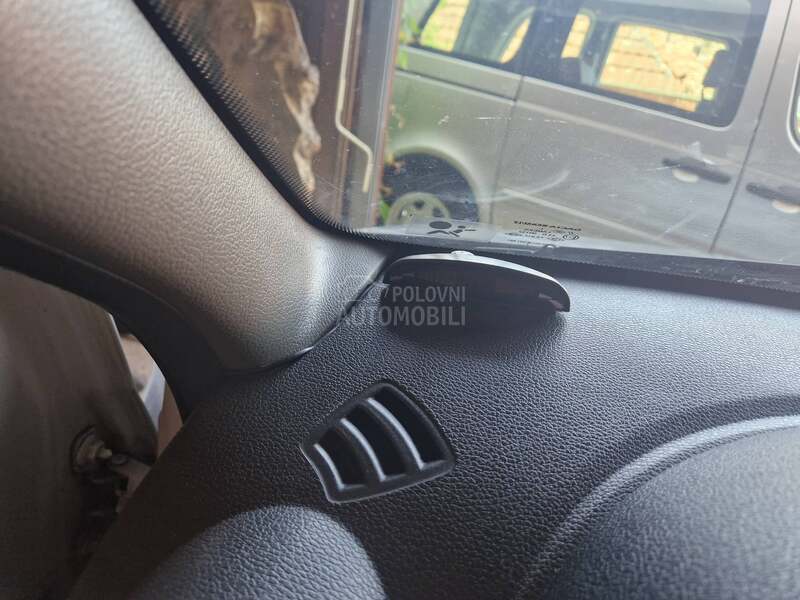 Dacia Logan laurete 1,5 dci