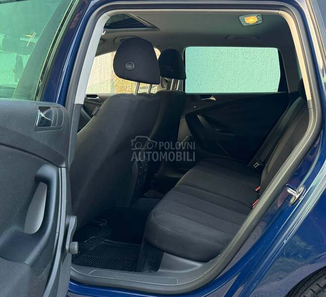 Volkswagen Passat B6 2.0 TDI Siber/Xenon
