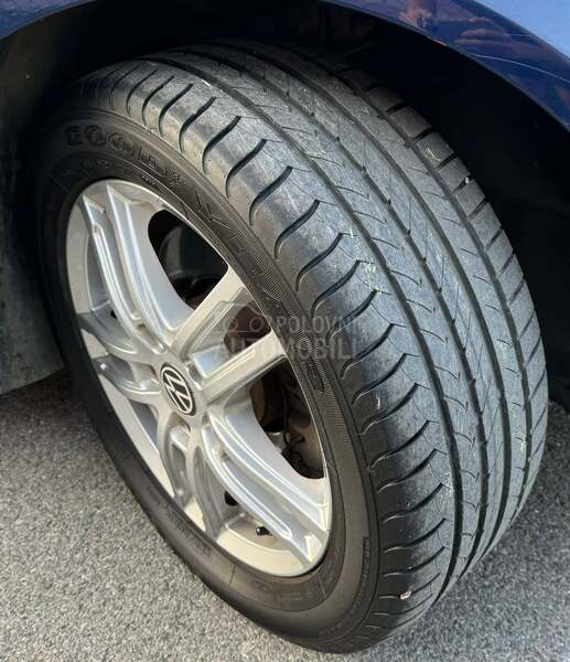 Volkswagen Passat B6 2.0 TDI Siber/Xenon