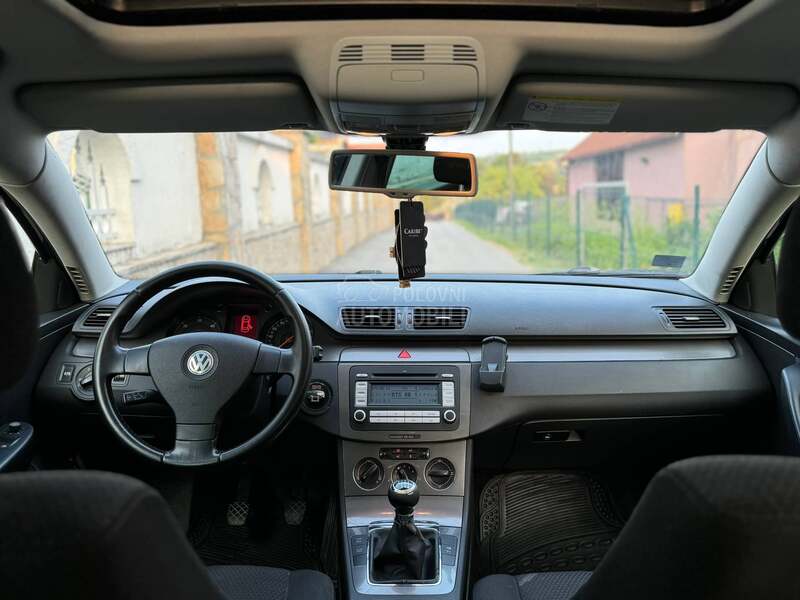 Volkswagen Passat B6 2.0 TDI Siber/Xenon