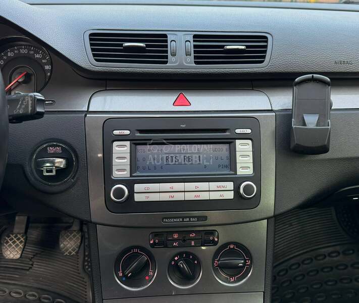 Volkswagen Passat B6 2.0 TDI Siber/Xenon