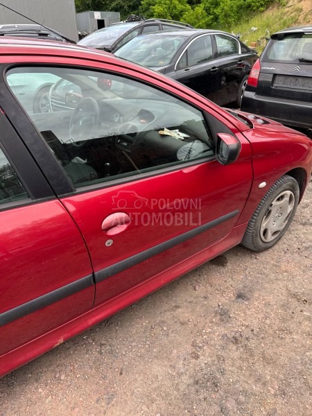 Peugeot 206 EKQD 2005. god. -  kompletan auto u delovima