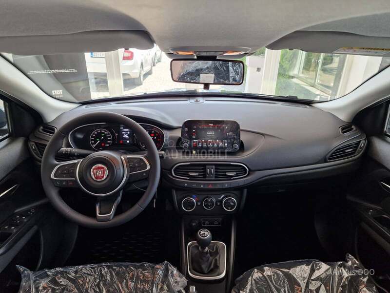 Fiat Tipo Sedan - City