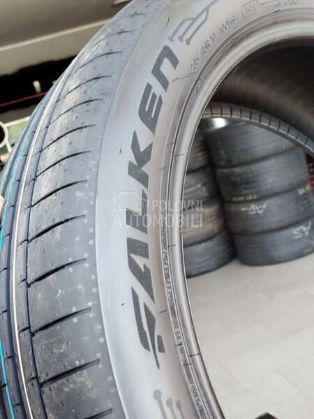 Falken 235/45 R20 Letnja