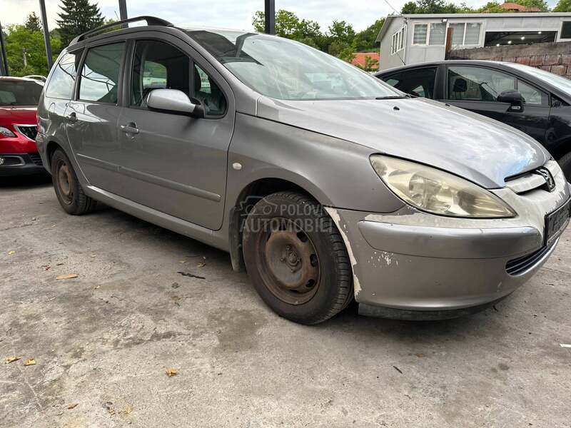 Peugeot 307 EZAC 2005. god. -  kompletan auto u delovima