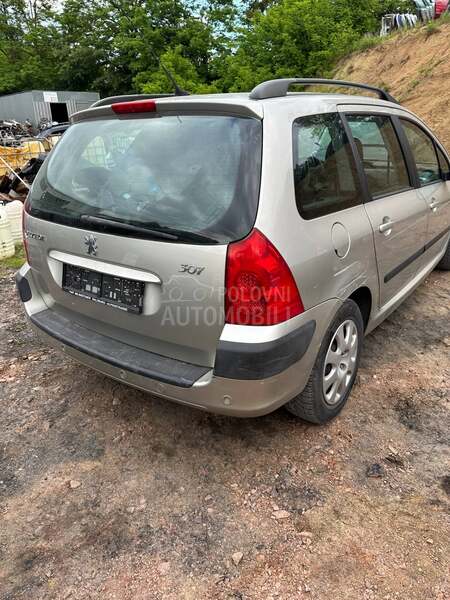 Peugeot 307 ETSC 2008. god. -  kompletan auto u delovima