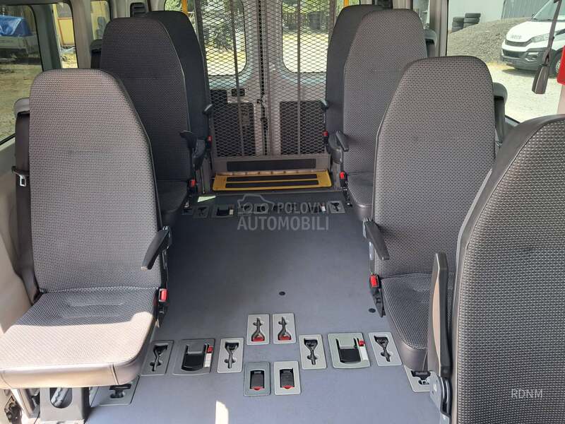Fiat Ducato 3.0  metan 9 sedi rampa