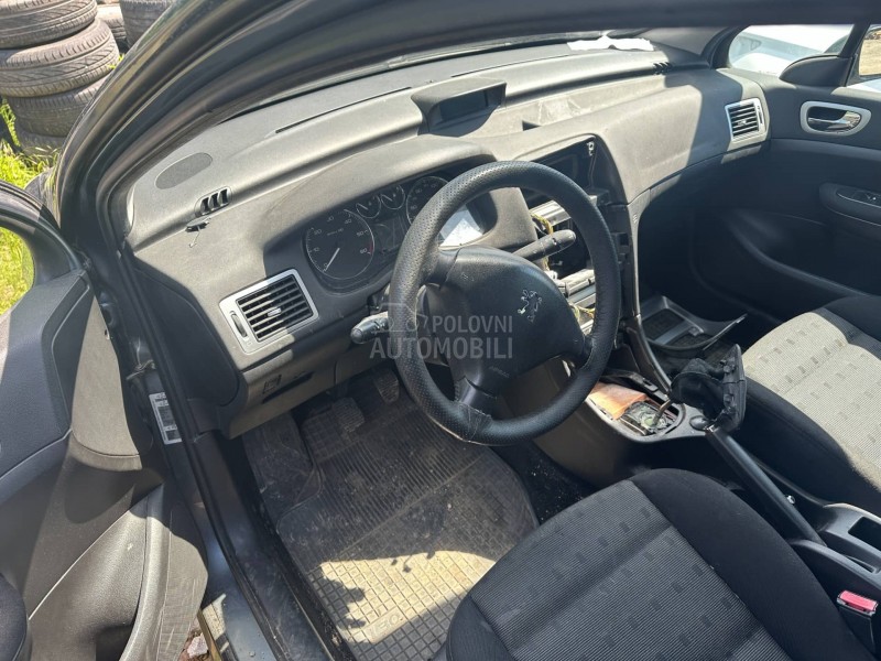 Peugeot 307 EZWD 2008. god. -  kompletan auto u delovima