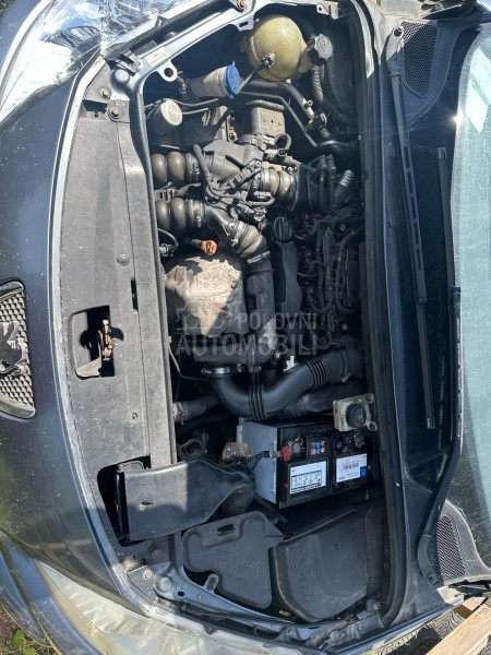 Peugeot 307 EZWD 2008. god. -  kompletan auto u delovima